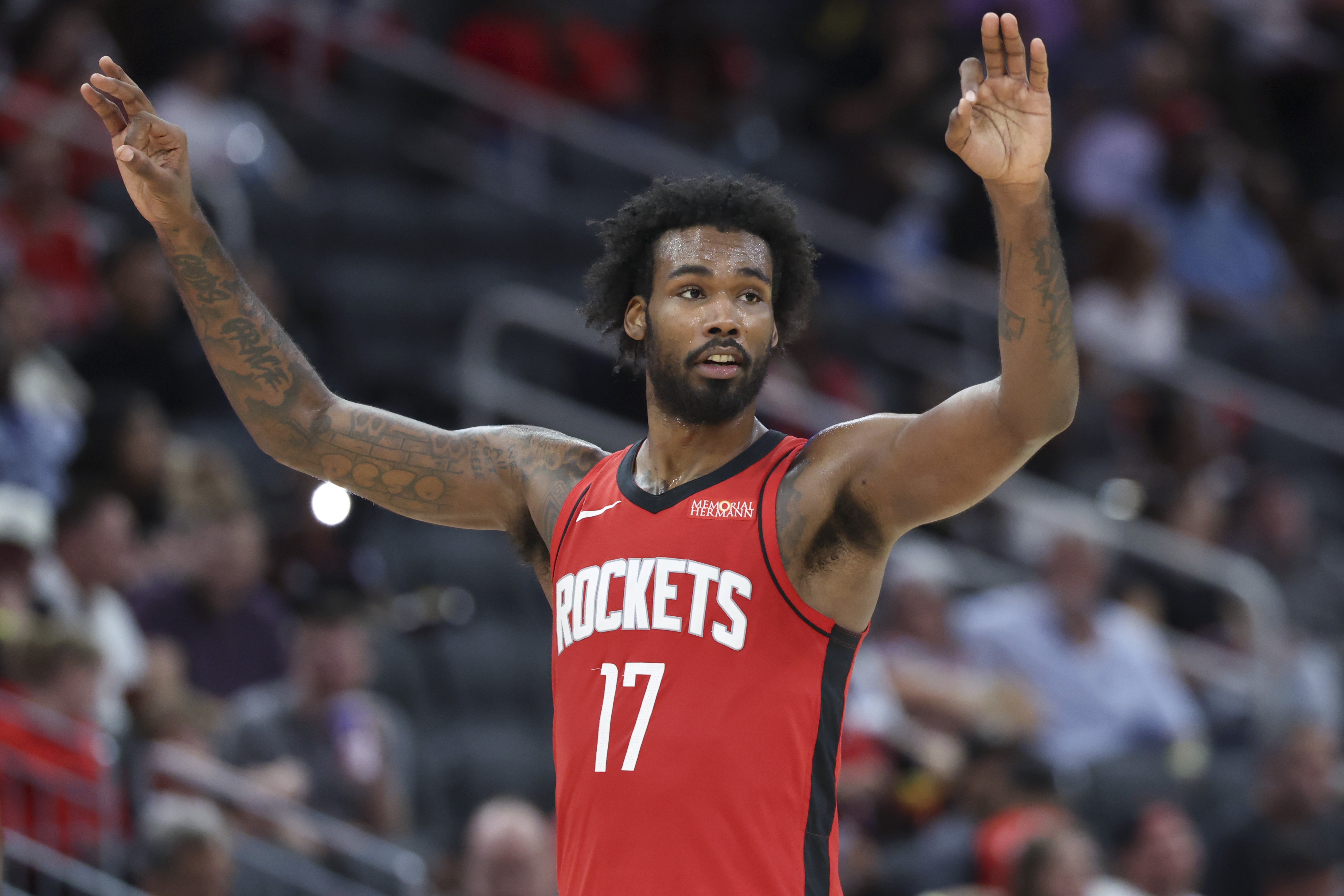 伊森18+5拼到5犯：不想回家 火箭G5续命