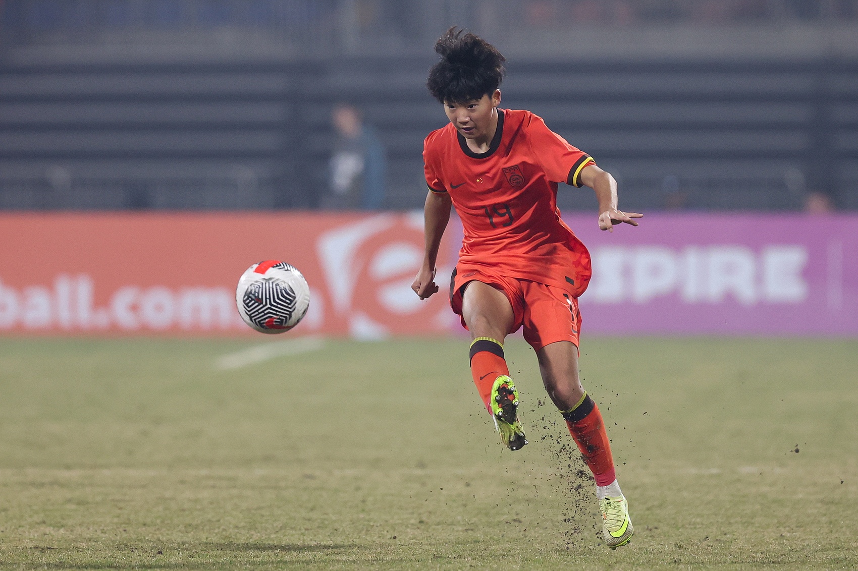 U17亚洲杯转播缩水：小组赛仅单机信号，无缘VAR