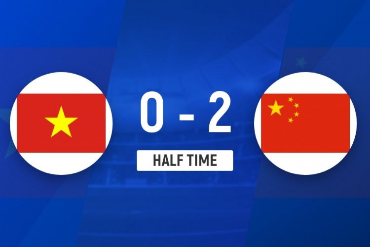 半场战报：鞠芷桐头槌+包抄梅开二度 U17女足2-0领先越南