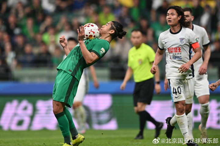 国安3-0英博，拉莫斯首球+黄山乌龙+林良铭门线破门，少打一人仍完胜