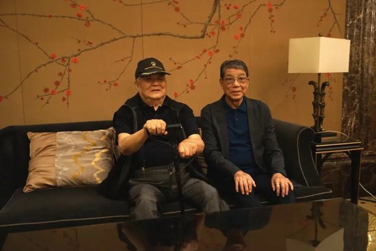 年维泗92岁寿宴:崇明五虎当天往返,徐根宝定调“相聚、感恩、奋斗” 年维泗92岁寿宴:崇明五虎当天往返,徐根宝定调“相聚、感恩、奋斗”