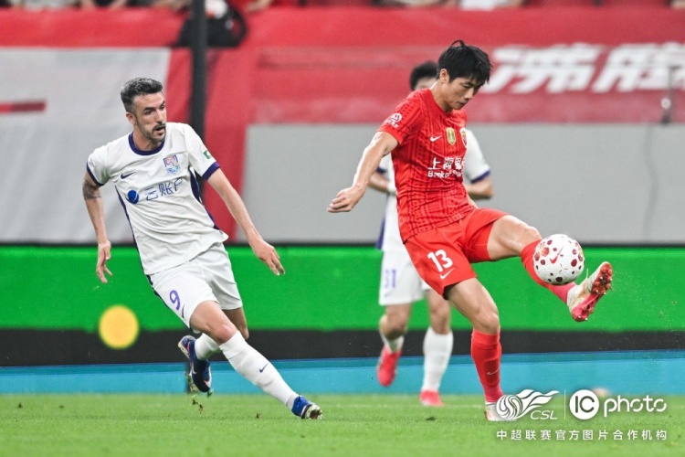 莱昂纳多破门难救主 海港主场1-1憾平津门虎