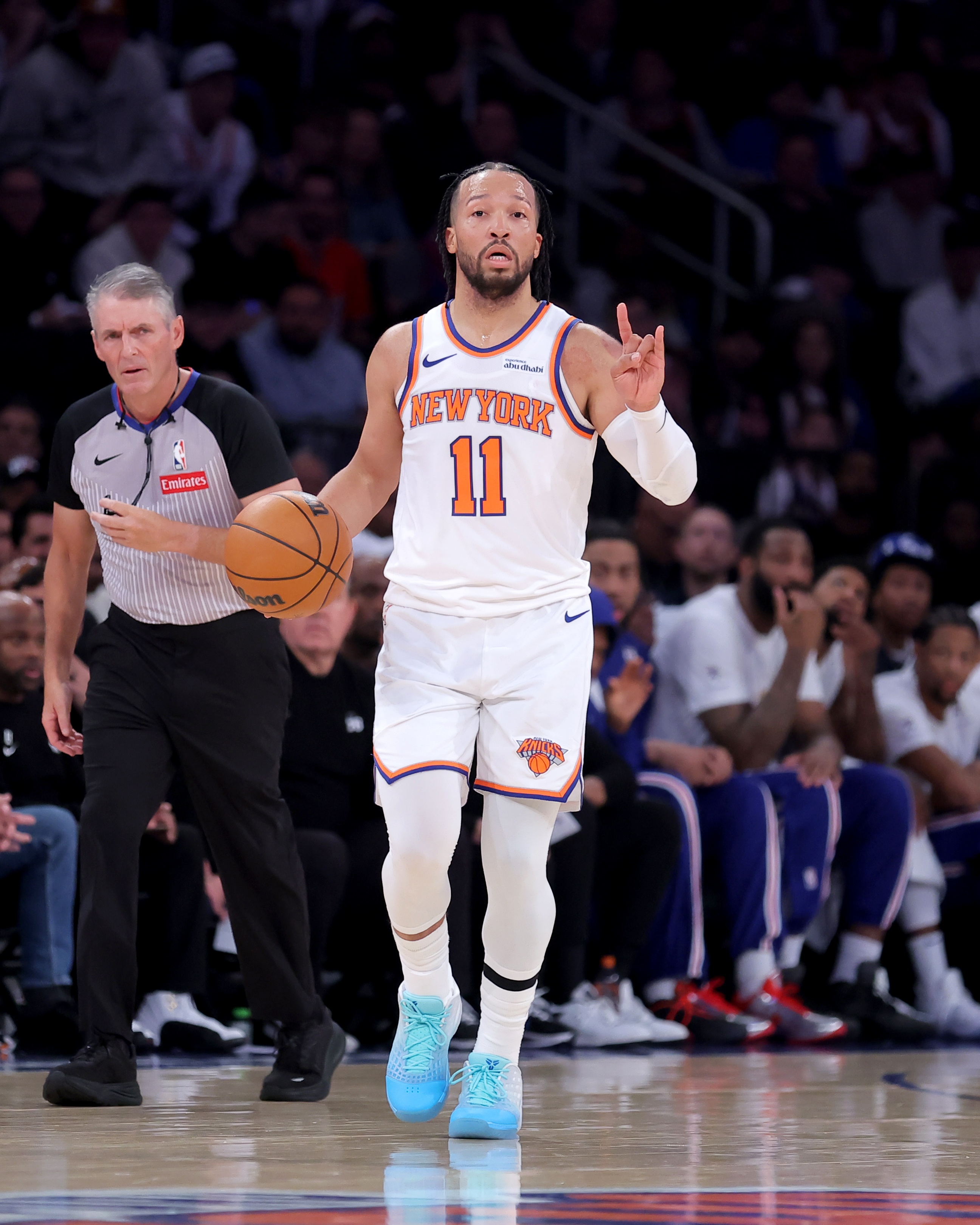 卡斯尔：对布伦森防守已到位，他连续高难度球伤士气